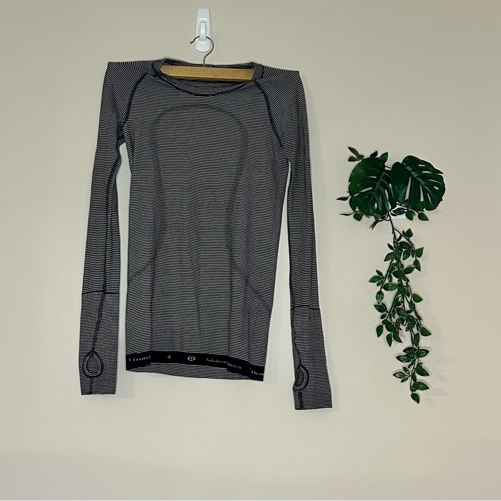 Lulu lemon Gray Long Sleeve Top